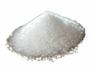 White, crystal powder in a heap.