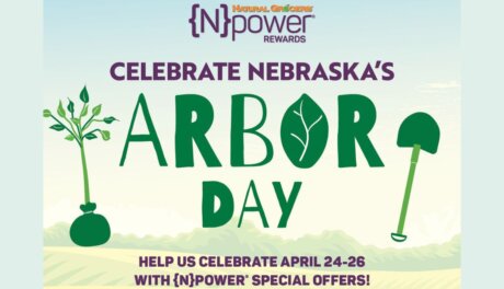 Natural Grocers storefront in Nebraska featuring organic produce from a certified retail ready organic manufacturer