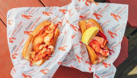 Cousins Maine Lobster food truck serving lobster rolls during New Mexico tour, showcasing supplier sourcing and retail ready seafood