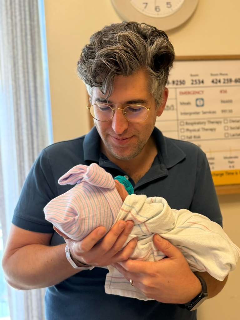 Eran and his daughter in the delivery room